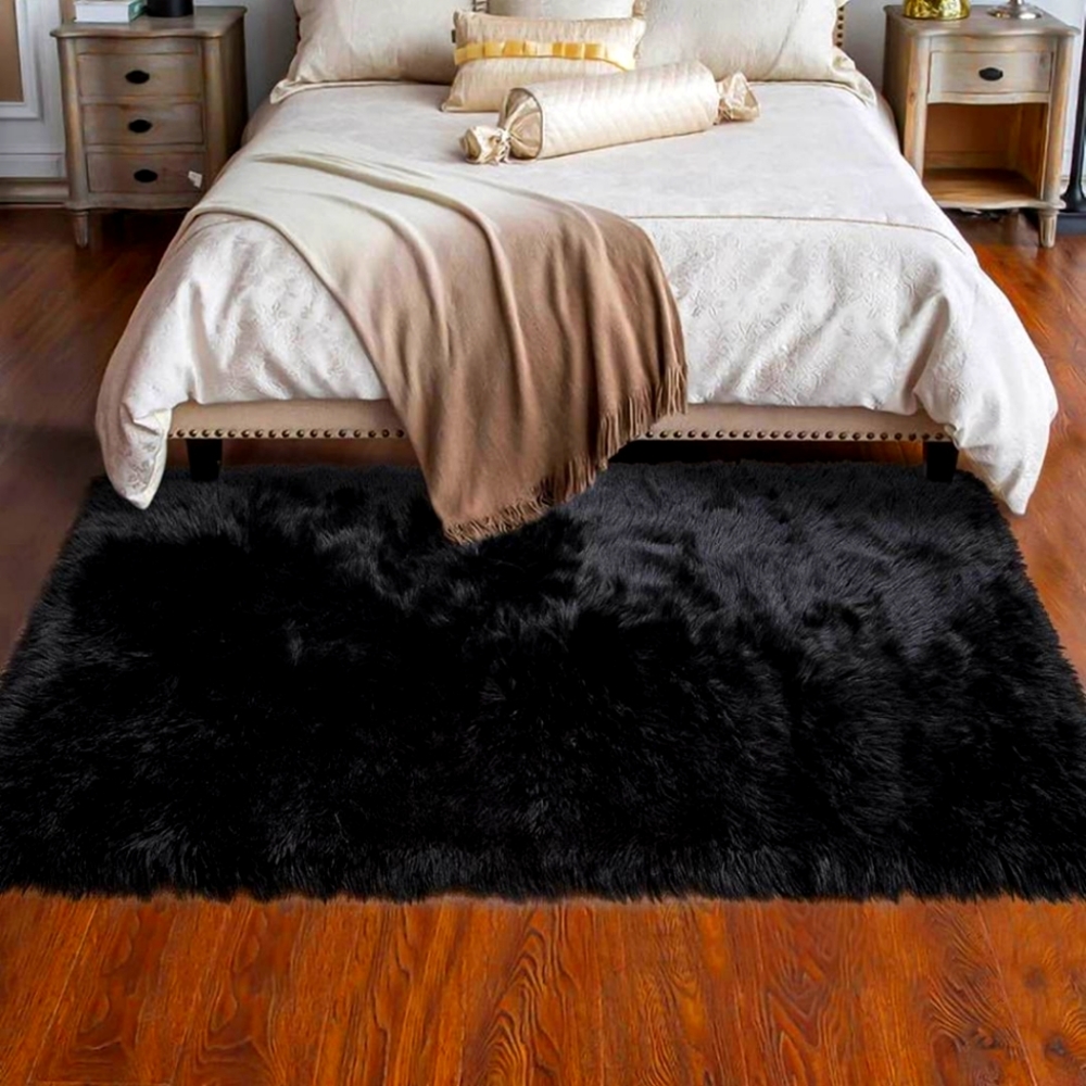 Black Shaggy Faux Fur Rug 2'x4'